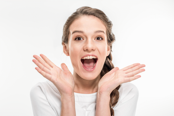 عشوه گری: راز و رمزهای جذابیت (به روایت نی نی سایت)